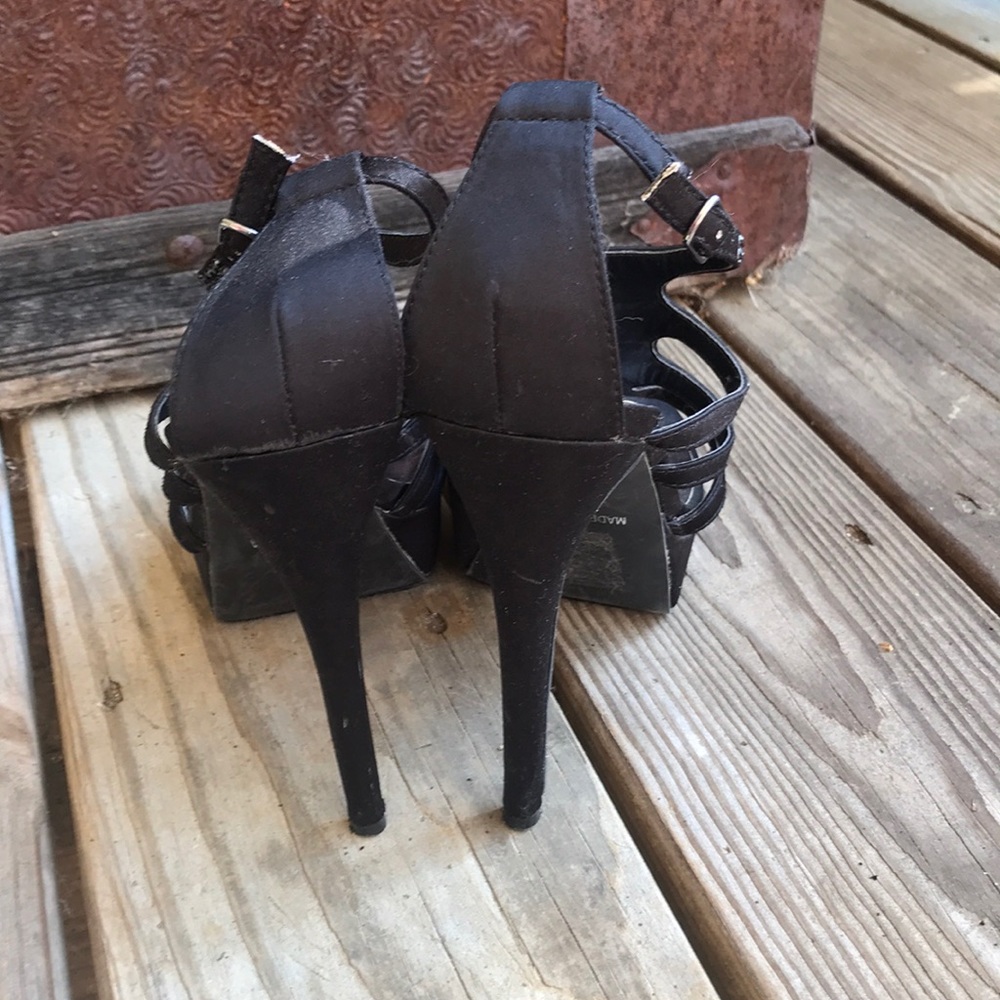 ❌ DONATED ❌ - 💚 3 for $12 💚 - XXI Heels - Picture 4 of 16